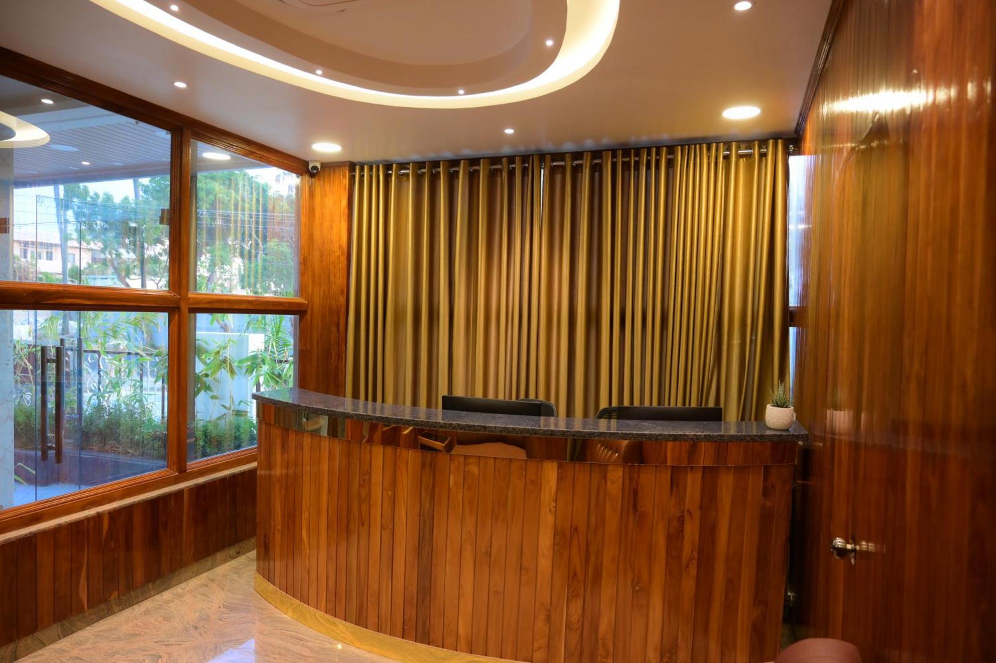 Ramraj Resort 카니아쿠마리 외부 사진